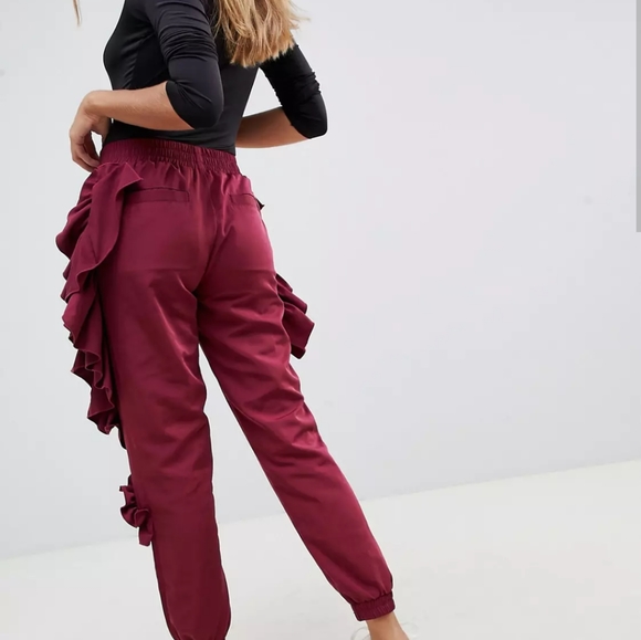 ASOS Design Ruffle Sweatpants in Burgundy Women's Us Size 4 NWT - Picture 3 of 16